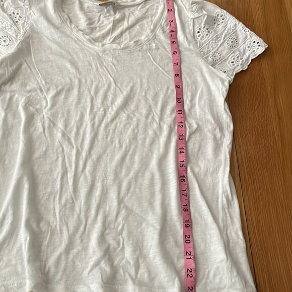 LUCKY BRAND white tshirt good condition as pictured! Size medium - Picture 6 of 7